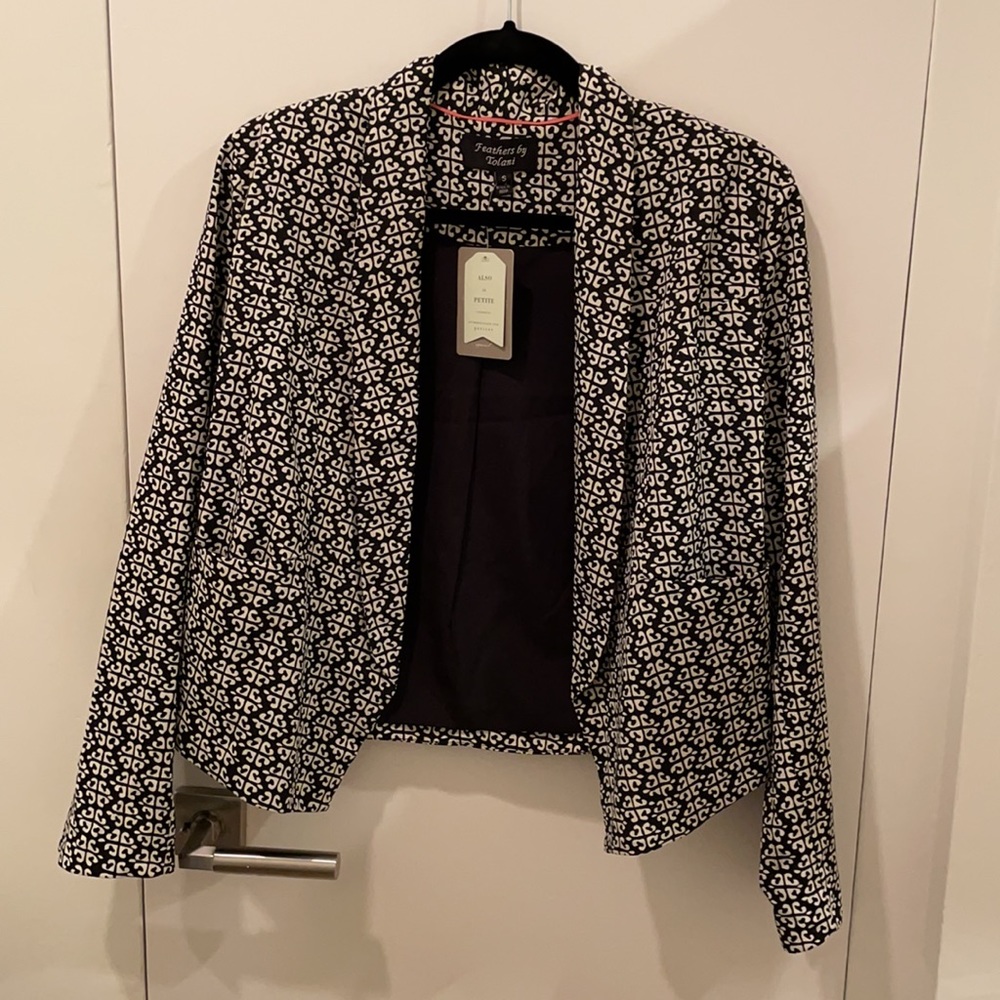 Brand new black/white blazer